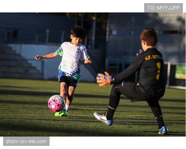 基层报告：西班牙足球协会推广“街头足球复兴计划”，参与人数激增